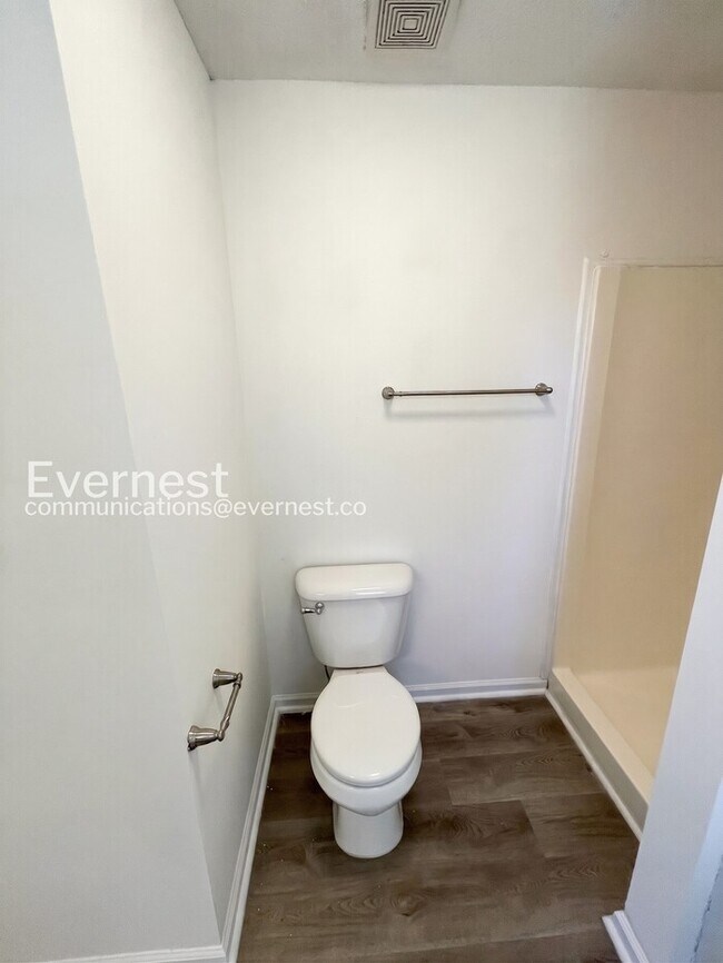 Building Photo - 2503 Elkmont Dr