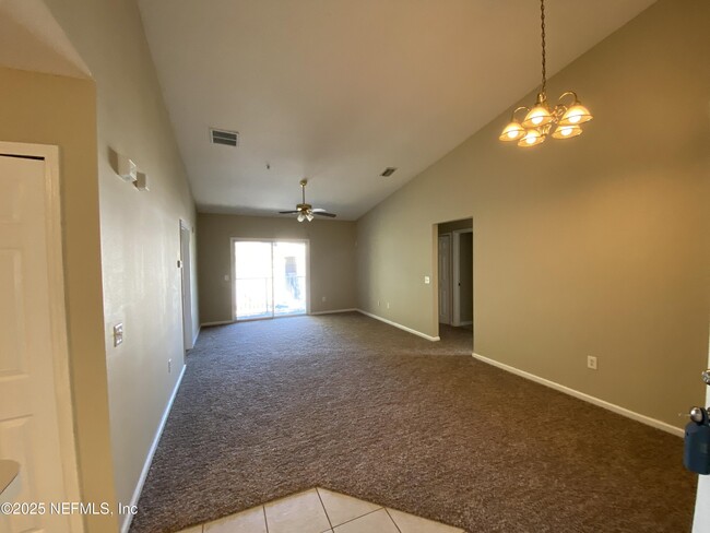 Building Photo - 6100 Maggies Cir