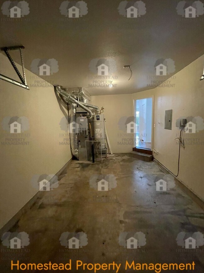 Building Photo - 166