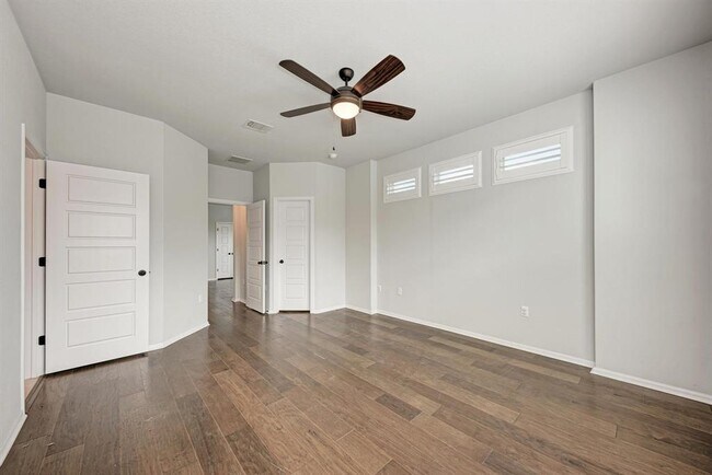 Building Photo - 10201 Cienega Cove