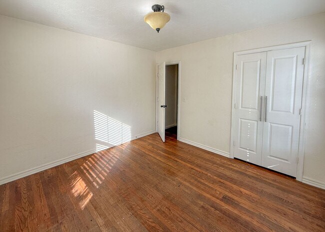 Building Photo - 2341 NW 37th St