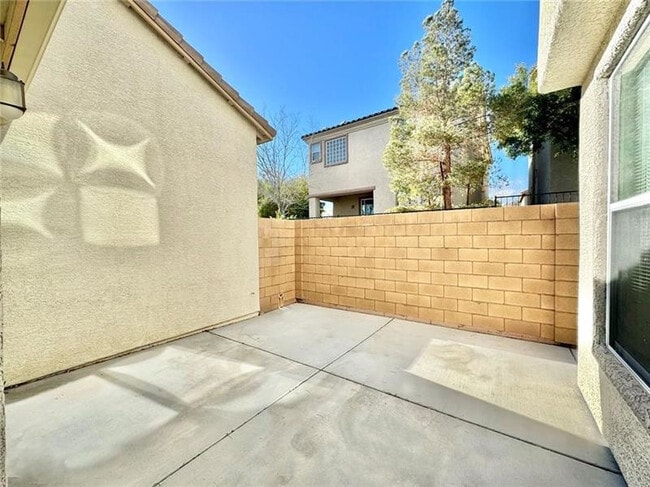 Building Photo - 8792 Norton Peak Ave
