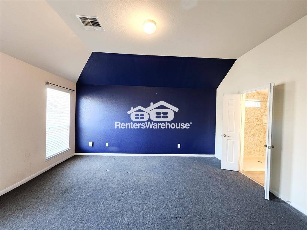 Building Photo - 14534 Myers Dr