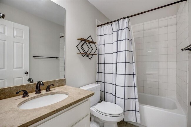 Building Photo - 128 Gold Springs Ct
