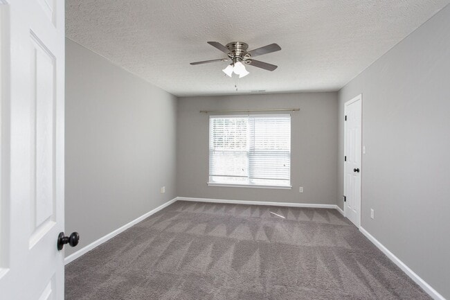 Building Photo - 3356 Tarleton W