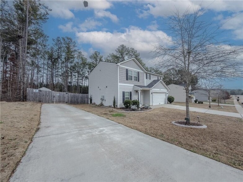 Building Photo - 340 Arthurs Ln