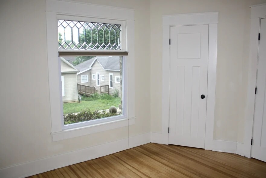 Building Photo - 430 S Henderson St