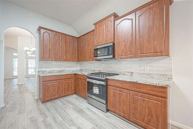 Building Photo - 988 Arbor Crossing