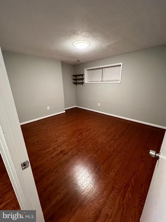 Building Photo - 10029 Fair Wds Dr