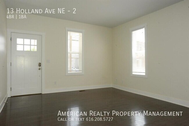 Building Photo - 13 Holland Ave NE