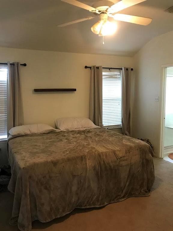 Building Photo - 2612 Tinmouth St