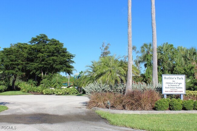 Building Photo - 16561 Heron Coach Way