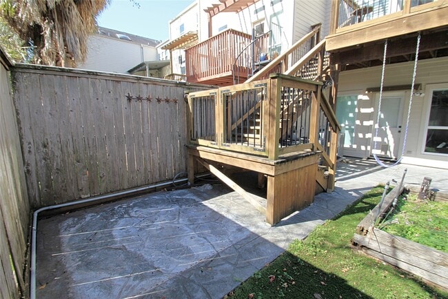 Building Photo - 1317 Bomar St