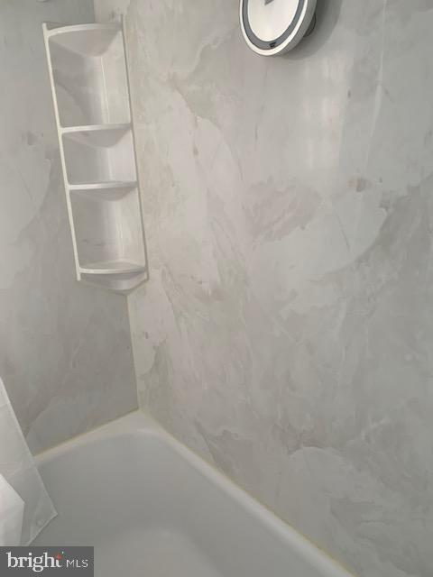 Building Photo - 4718 Ruatan St