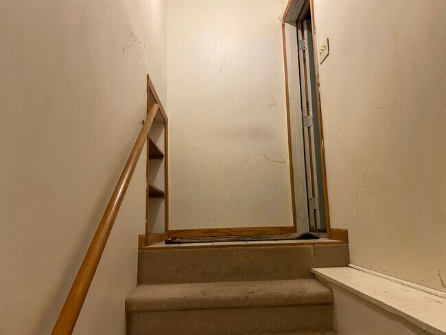 Enterway - 1010 17th St SW