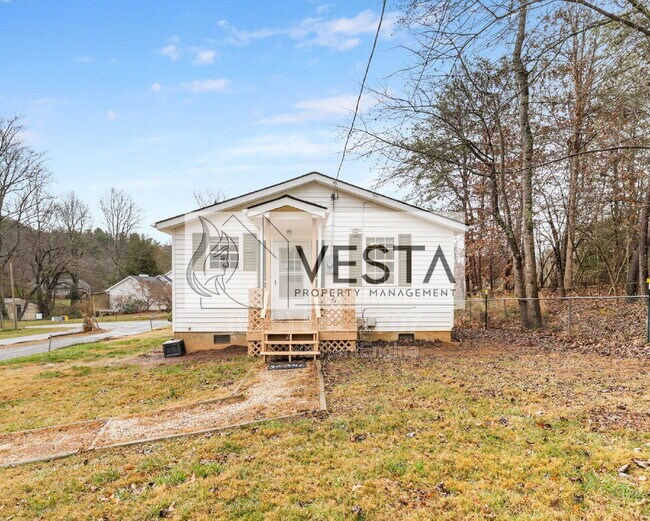 Building Photo - 4 Katra Ln