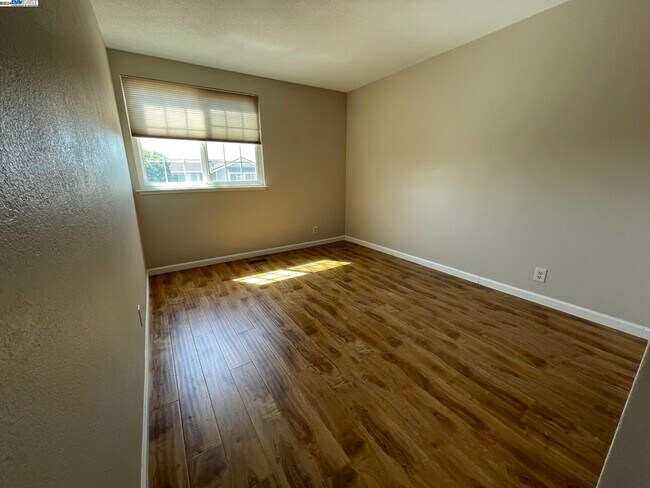 Building Photo - 18804 Masterson Pl