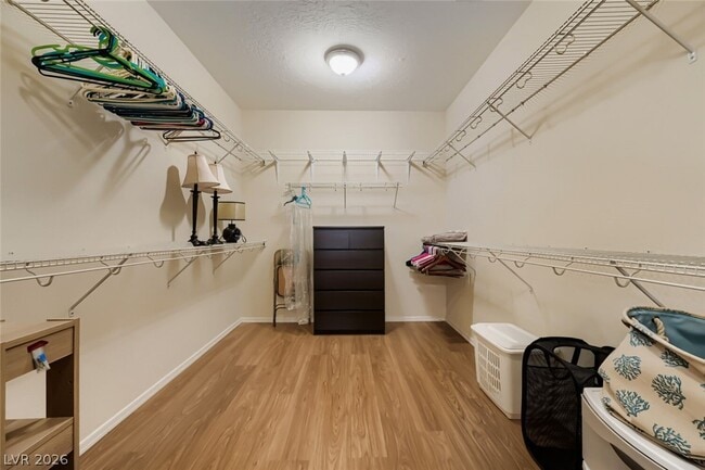 Building Photo - 7536 Chaffinch St