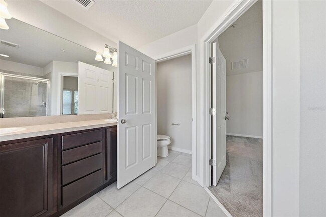 Building Photo - 1096 Pavia Dr