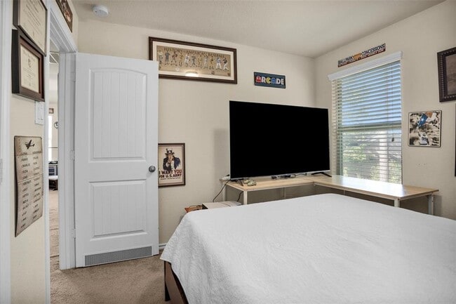 Building Photo - 1420 Natural Pine Trail