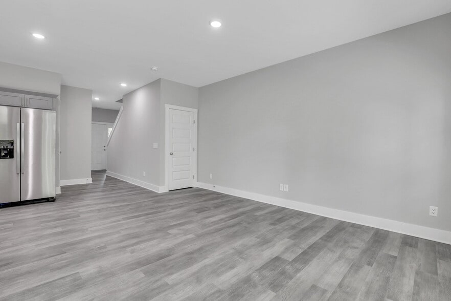 Building Photo - 105 Sherwood Ct