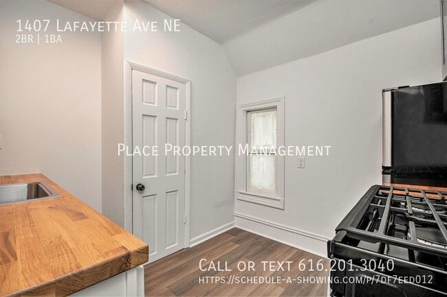 Building Photo - 1407 Lafayette Ave NE
