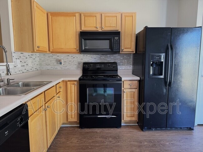 Building Photo - 383 Weatherstone Pl