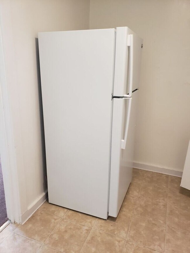 Building Photo - City Heights Duplex coming available soon!