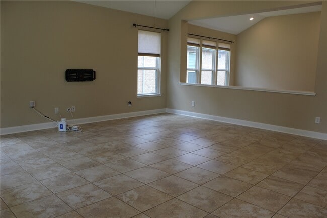 Building Photo - 8727 Stoney Brook Ln