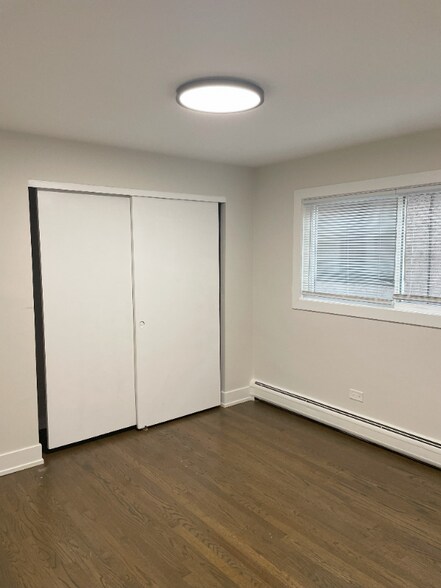 Building Photo - 3720 Ridgeland Ave