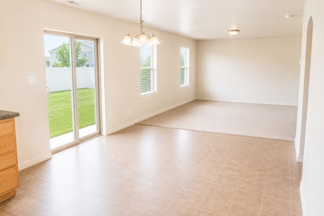 Building Photo - Lovely Home for Rent