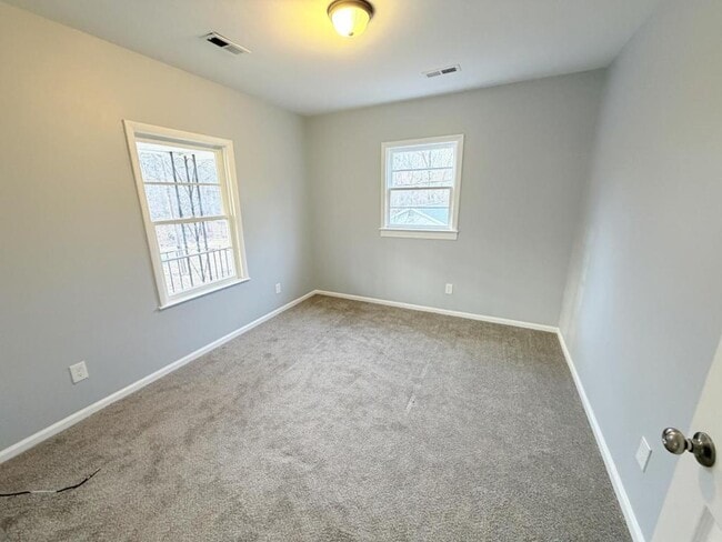 Building Photo - 1233 Dixie Pl