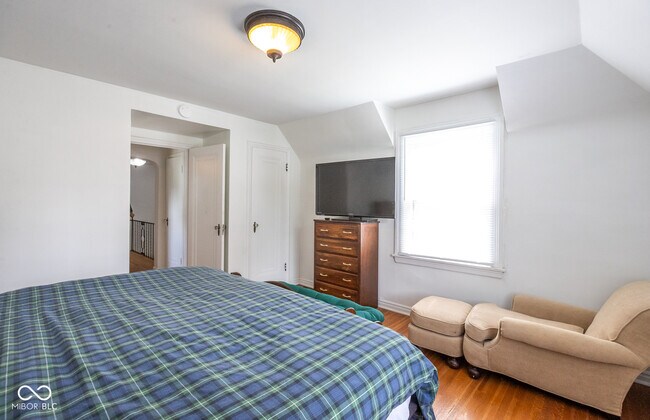 Building Photo - 3605 Hemlock Ave