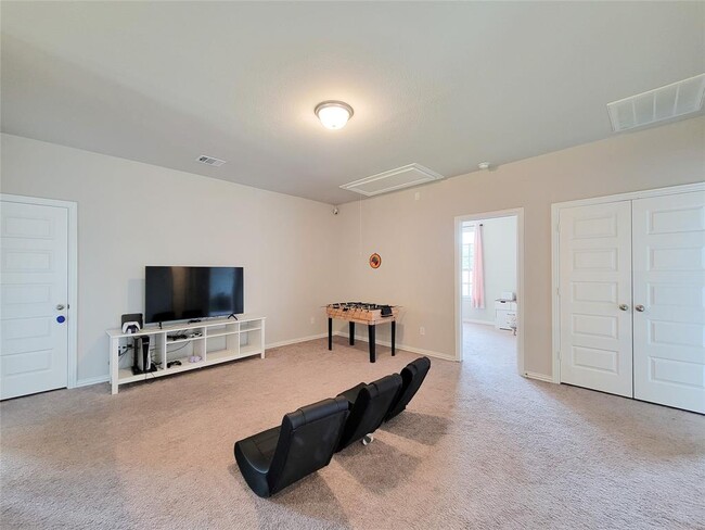 Building Photo - 6322 Cambrai Wood Ln