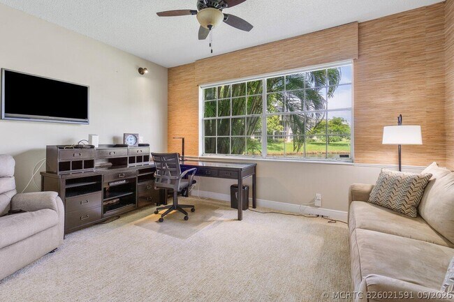 Building Photo - 5070 Lake Catalina Dr
