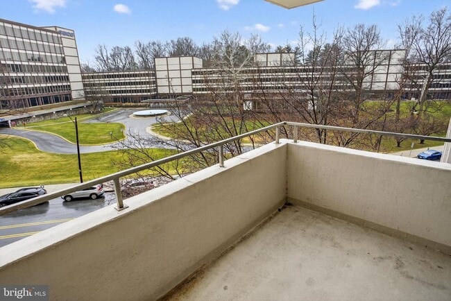 Building Photo - 4515 Willard Ave