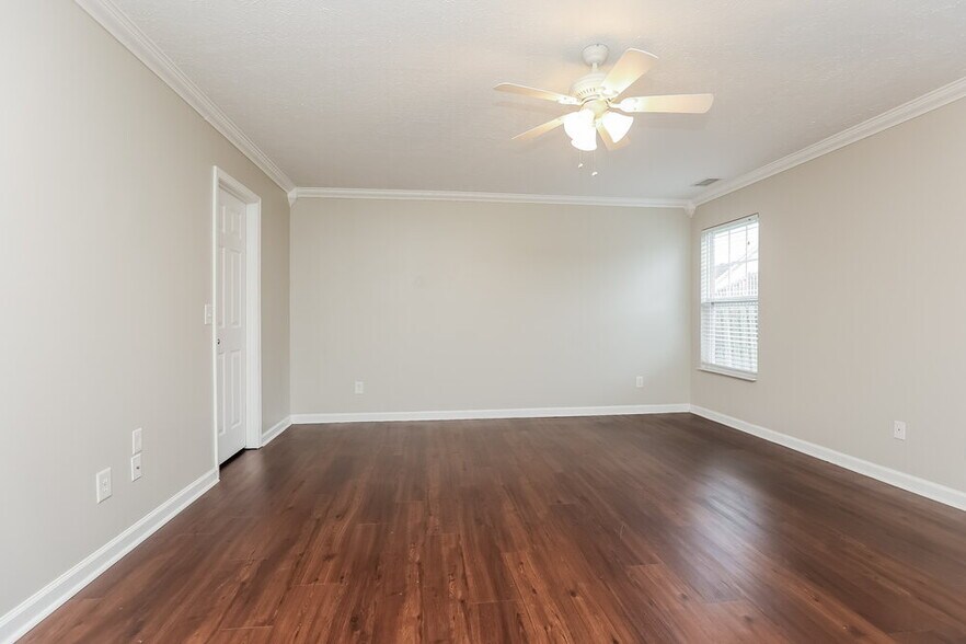 Building Photo - 202 Callaway Farms Dr