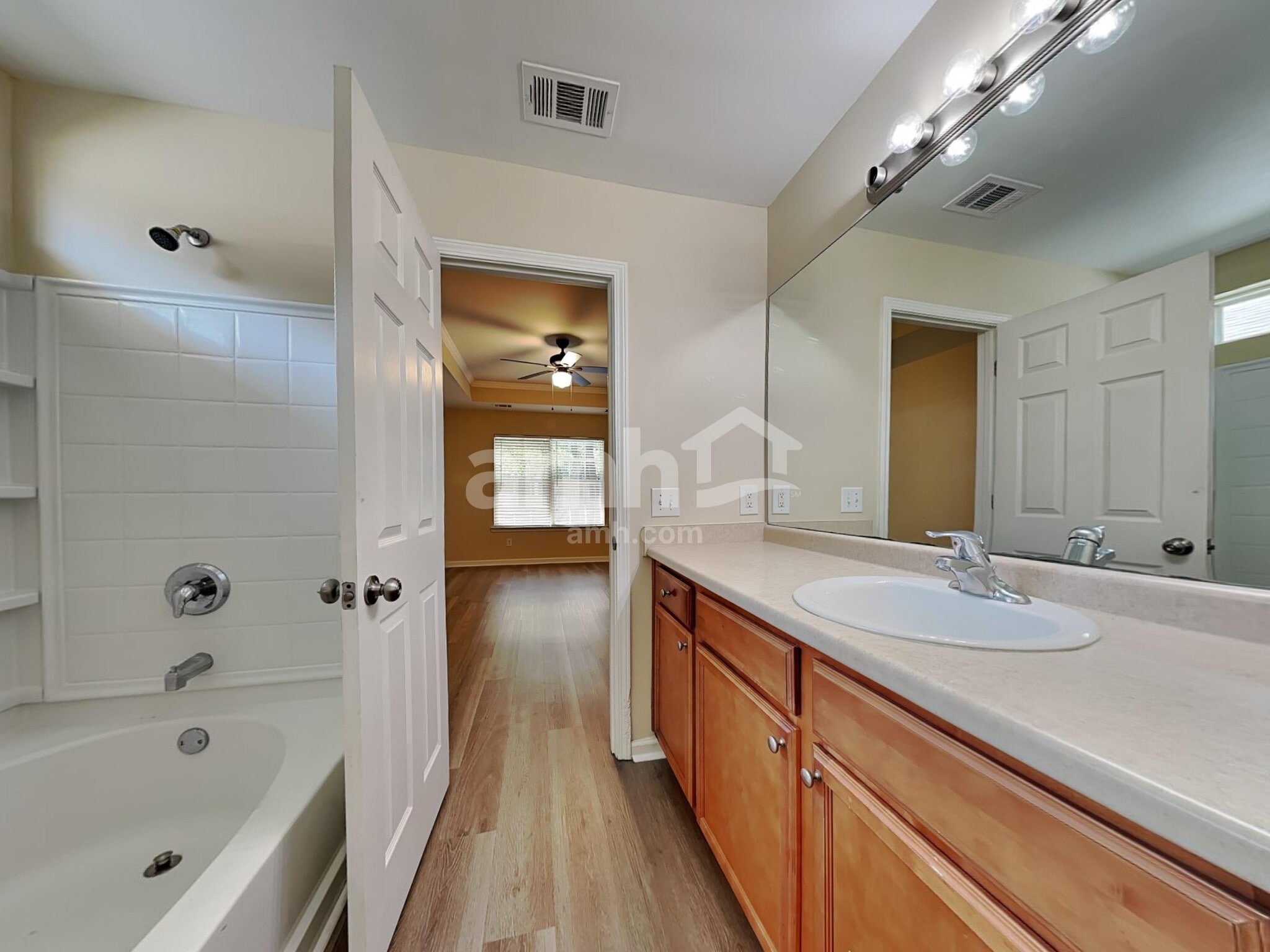 Building Photo - 134 Aquinnah Dr