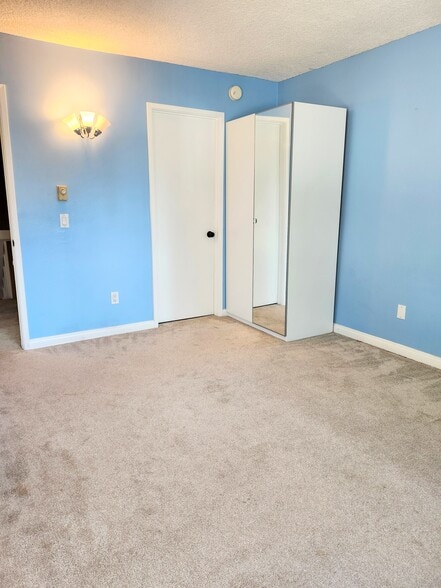 Bedroom 2 - 9514 Easter Way