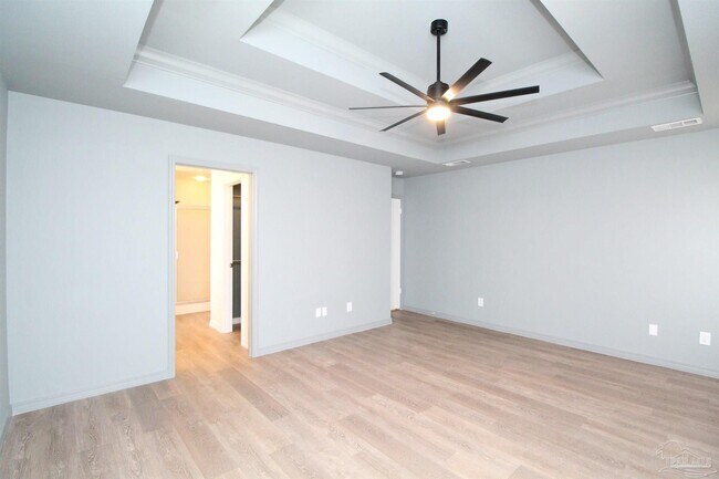 Building Photo - 174 Emmons Ln
