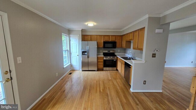 Building Photo - 7044 ROGUE Ln