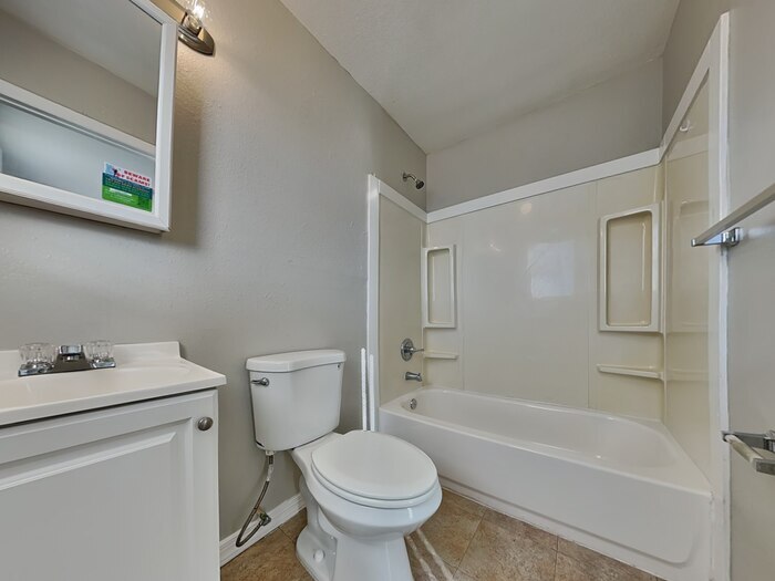 Building Photo - 3711 N 57th St