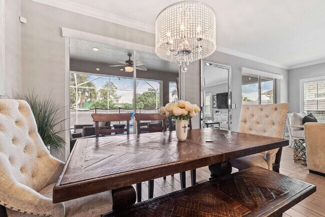 Building Photo - "Devonshire Model 5-Bedroom Retreat with 3...