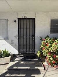 Building Photo - 3871 Marlborough Ave