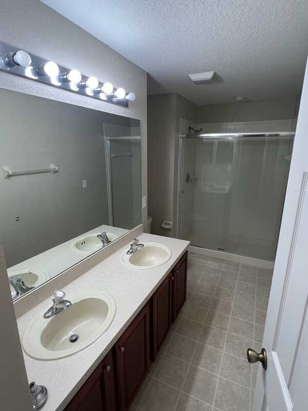 Building Photo - 13926 Dove Wing Ct