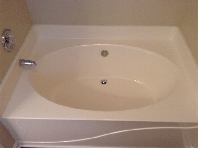 Building Photo - 126 Brantley Place Dr