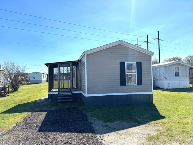 Building Photo - 1627 Coleman Rd