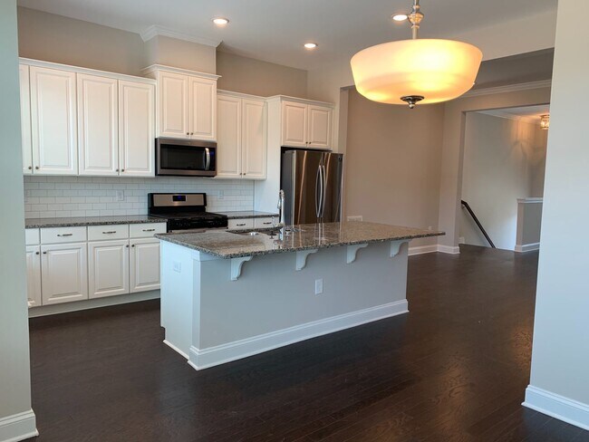 Building Photo - Gorgeous 4 Bedroom | 3.5 Bath Cary Townhom...
