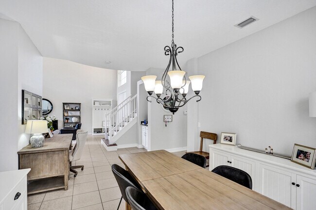 Building Photo - 8876 Sandy Crest Ln