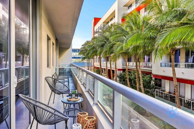 Building Photo - 777 N Ocean Dr